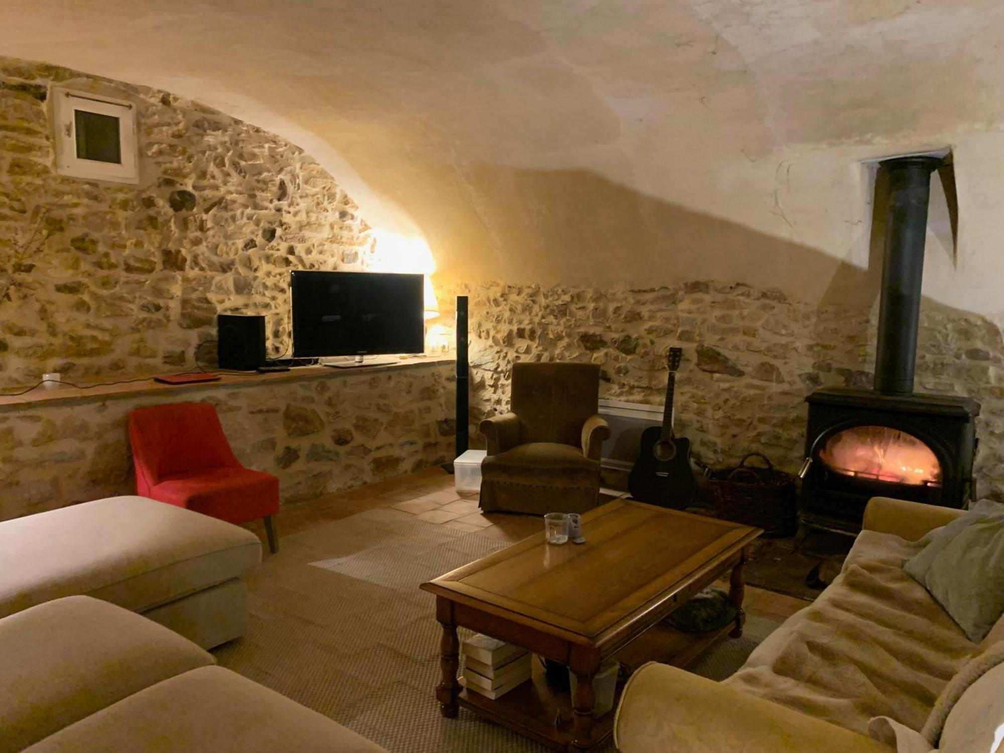 Mas Les Romarins, 10 Min D'Uzes, Piscine Et Grand Jardin Clos, Jeux, Nid De Repos Et Base Pour Activites Dans Le Gard (Adults Only) Exteriör bild